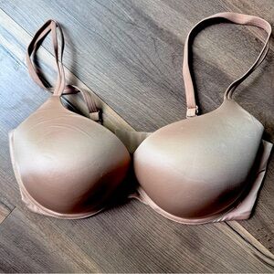 Victorias Secret very sexy push up bra 38DD